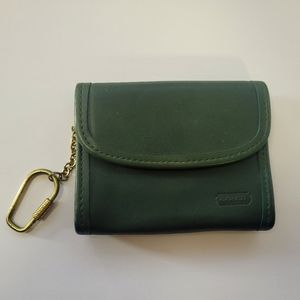 Vintage Olive Green Coach Leather Key Chain Compact Wallet.